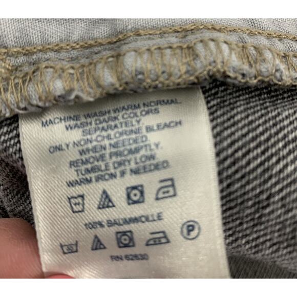 Lands' End‎ Traditional Fit Jeans Mens Size 36 Distress Grunge Black Faded Denim - Picture 4 of 10